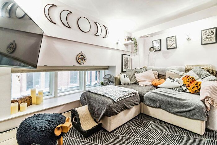 1 Bedroom Flat For Sale In Princess Street, Manchester, Greater Manchester, M1