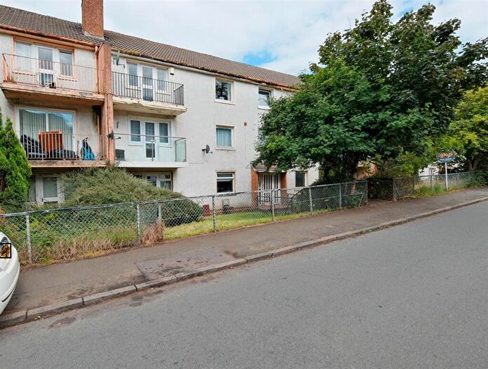2 Bedroom Apartment For Sale In Townhill Road, Hamilton, ML3