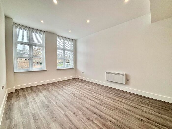 1 Bedroom Flat To Rent In College Place, Southampton, SO15