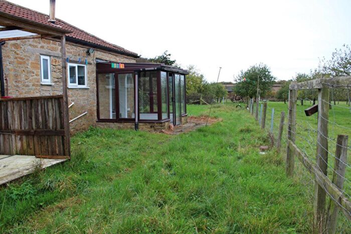 1 Bedroom Detached Bungalow To Rent In Tintinhull, Somerset, BA22
