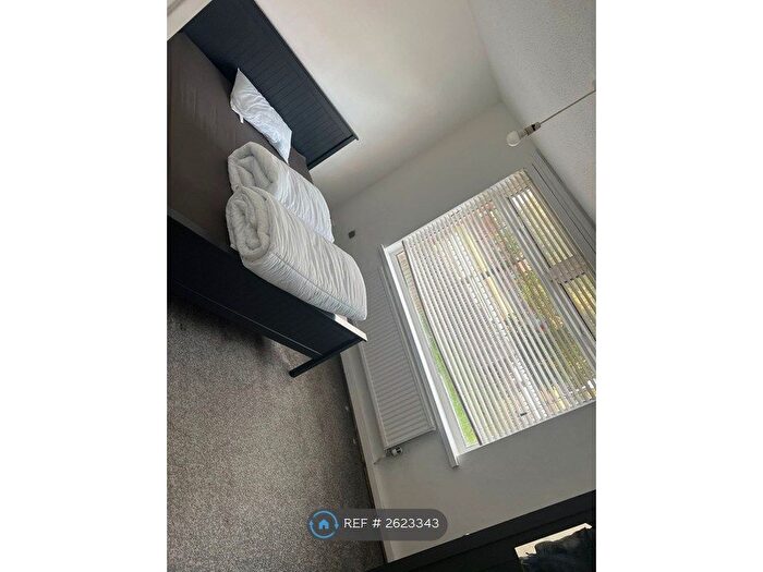 4 Bedroom Flat To Rent In Newcastle Upon Tyne, Newcastle Upon Tyne, NE2