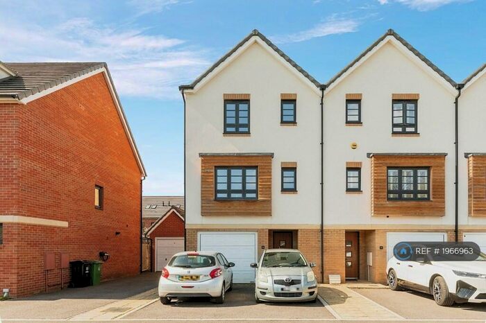 4 Bedroom End Of Terrace House To Rent In Malago Drive, Bristol, BS3