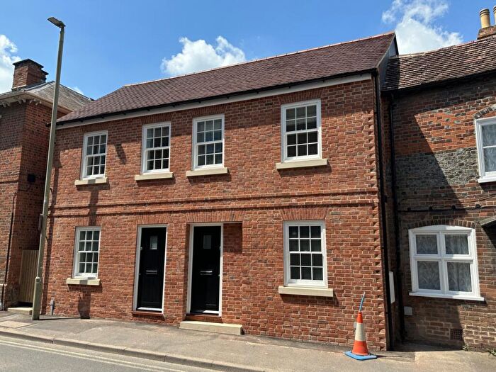 1 Bedroom Terraced House To Rent In Newbury Street, Wantage, OX12