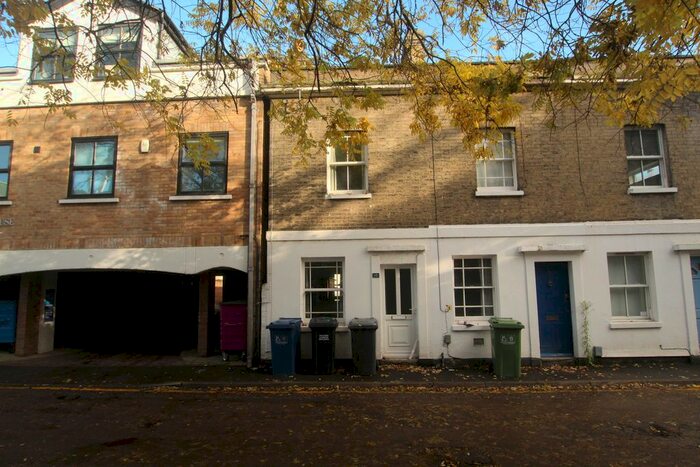 2 Bedroom End Of Terrace House To Rent In George Iv Street, Cambridge, CB2