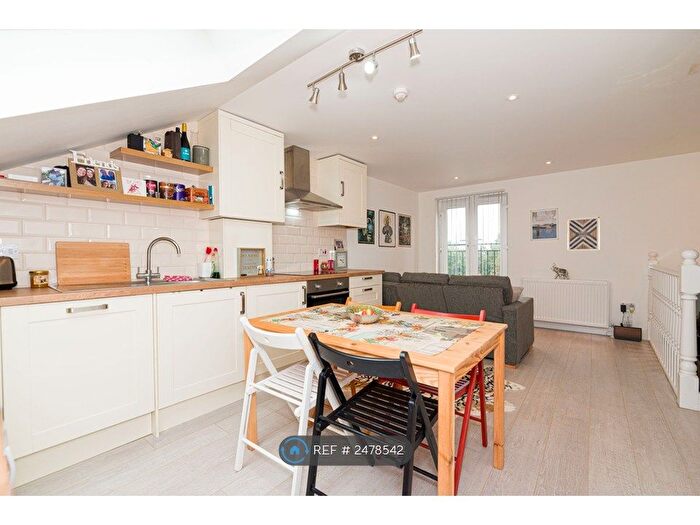 1 Bedroom Flat To Rent In Gap Road, London, SW19