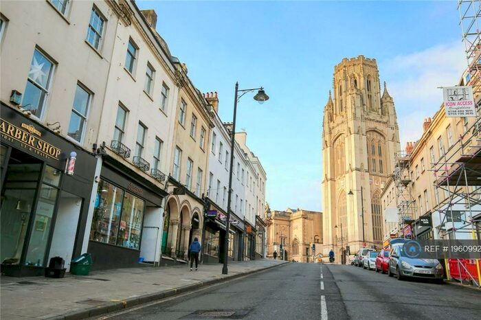 2 Bedroom Flat To Rent In Park Street, Bristol, BS1