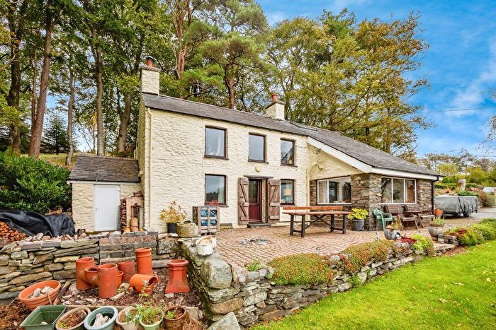 3 Bedroom Cottage For Sale In Ysbyty Ystwyth, Ystrad Meurig, Ceredigion, SY25