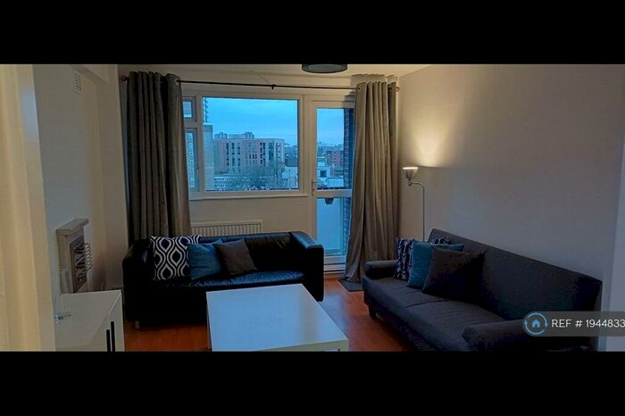 1 Bedroom Flat To Rent In Lindsay Court, London, SW11