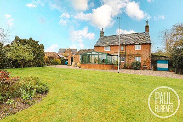 4 Bedroom Detached House For Sale In Hulver Street, Hulver, NR34