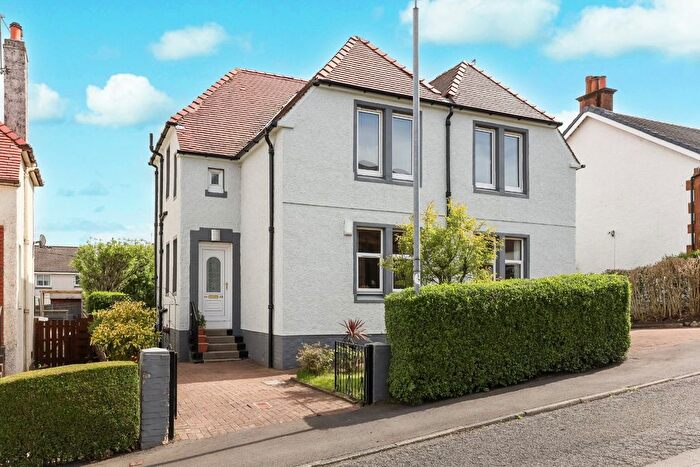 3 Bedroom Flat For Sale In North Iverton Park Road, Johnstone, Renfrewshire, PA5