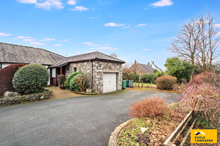 2 Bedroom Semi-Detached Bungalow For Sale In Woodhouse Lane, Heversham, LA7