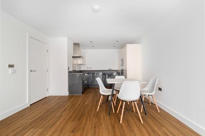 2 Bedroom Flat To Rent In Orwell Court, Jerrard Street, SE13