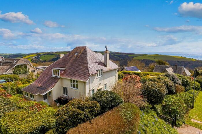 4 Bedroom Detached House For Sale In St. Dunstans Road, Salcombe, TQ8