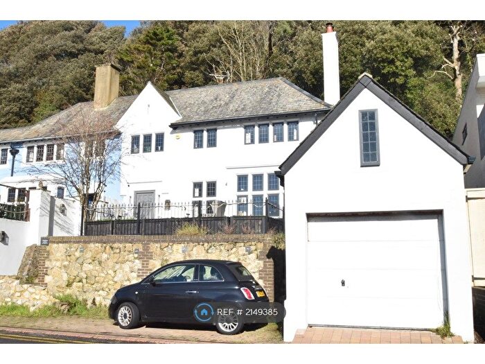 4 Bedroom Semi-Detached House To Rent In Radnor Cliff, Folkestone, CT20
