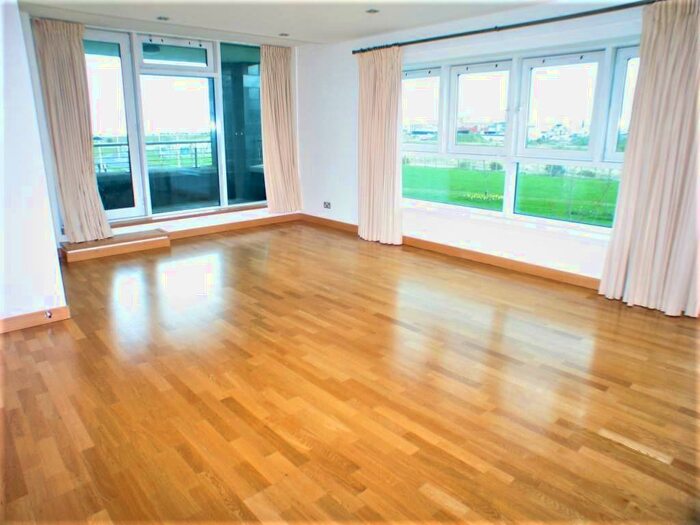 2 Bedroom Flat To Rent In Western Harbour Drive, Edinburgh, EH6