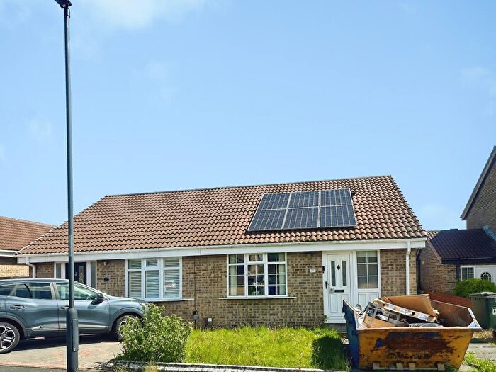 2 Bedroom Bungalow For Sale In Chelford Close, Wallsend, Newcastle Upon Tyne, NE28