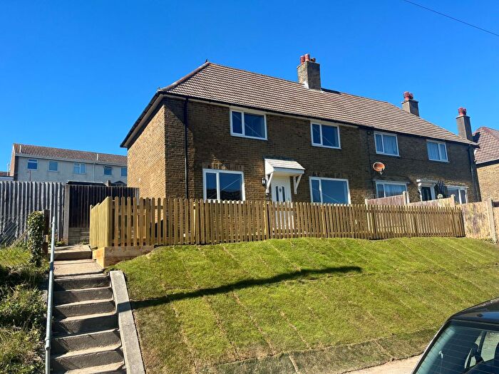 4 Bedroom Semi Detached House To Rent In Pardoners Way, Dover, CT16