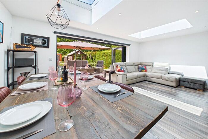 6 Bedroom Semi-Detached House For Sale In Ifield Green, Ifield, Crawley, West Sussex, RH11