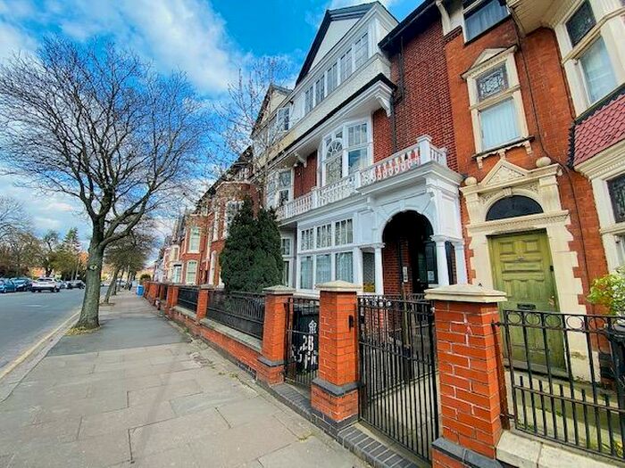 Studio To Rent In Fosse Road South, Leicester, LE3