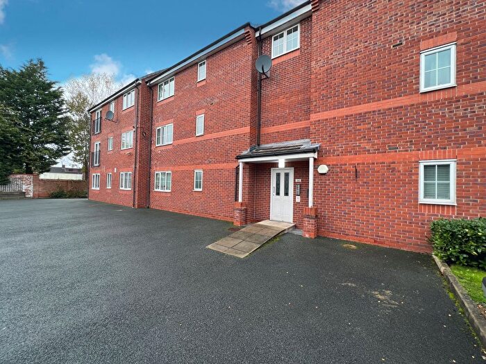 2 Bedroom Flat To Rent In Brentwood Grove, Leigh, WN7