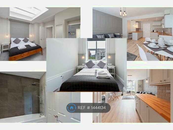 2 Bedroom Flat To Rent In Heaton Road, Newcastle Upon Tyne, NE6