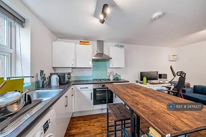 1 Bedroom Flat To Rent In Clarence Road, London, N22