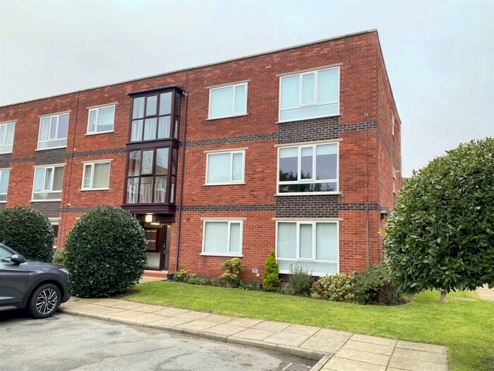 2 Bedroom Apartment To Rent In Hamilton Court, Merrilocks Road, Liverpool, L23
