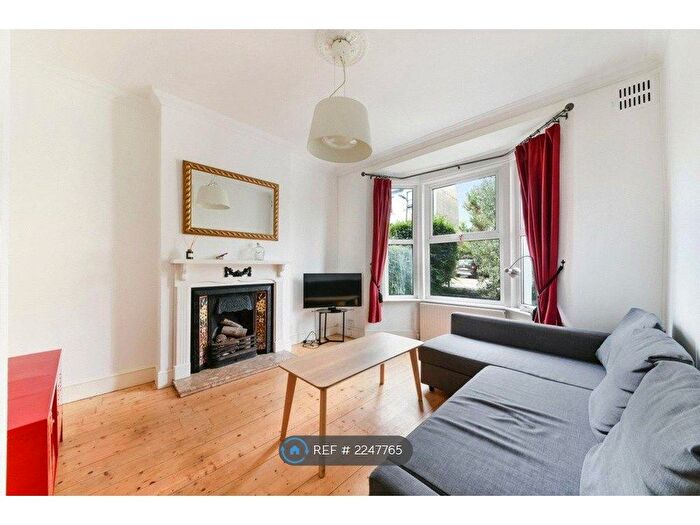 1 Bedroom Flat To Rent In Hackney, London, E9