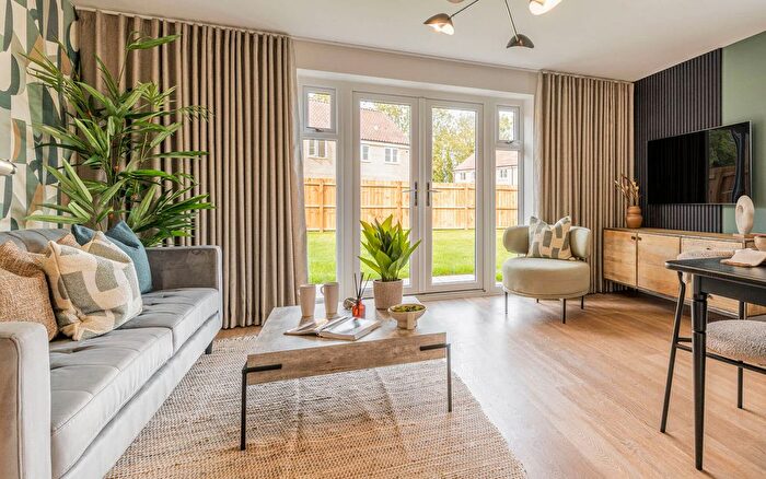 3 Bedroom End Terrace House For Sale In Bullockstone Road, Herne Bay, CT6