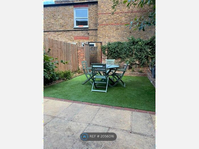 2 Bedroom Maisonette To Rent In Gorringe Park Avenue, London, CR4