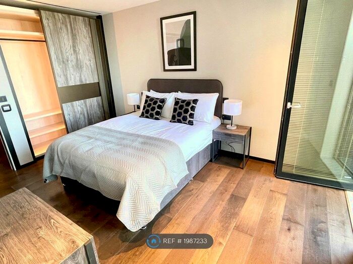 1 Bedroom Flat To Rent In Stage Apartments, London, EC2A