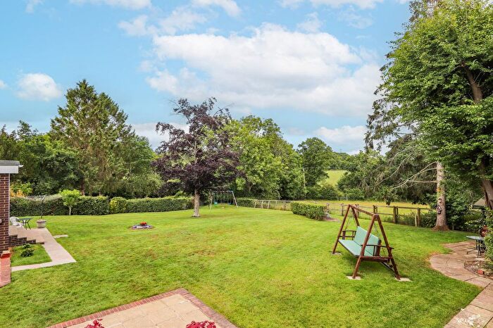 4 Bedroom Detached House For Sale In Watermill Lane, Bexhill-On-Sea, TN39