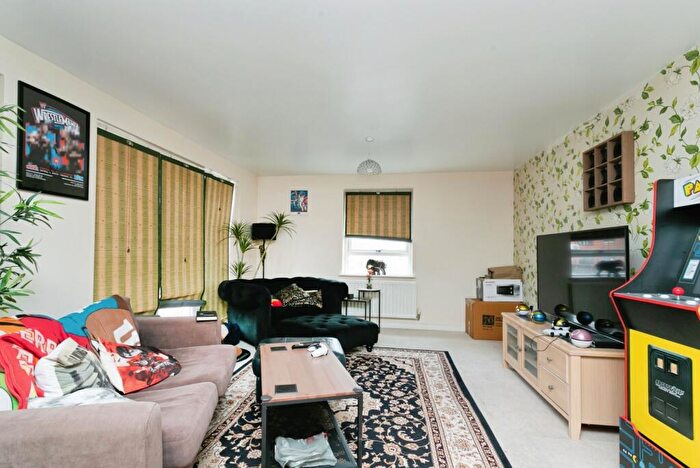2 Bedroom Flat For Sale In Coleman House, Watling Street, Bletchley, Milton Keynes, MK2