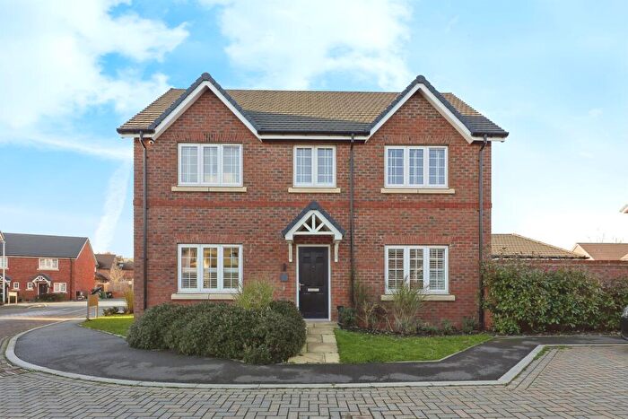 3 Bedroom Detached House For Sale In Beech Court, Burton Green, Kenilworth, CV8
