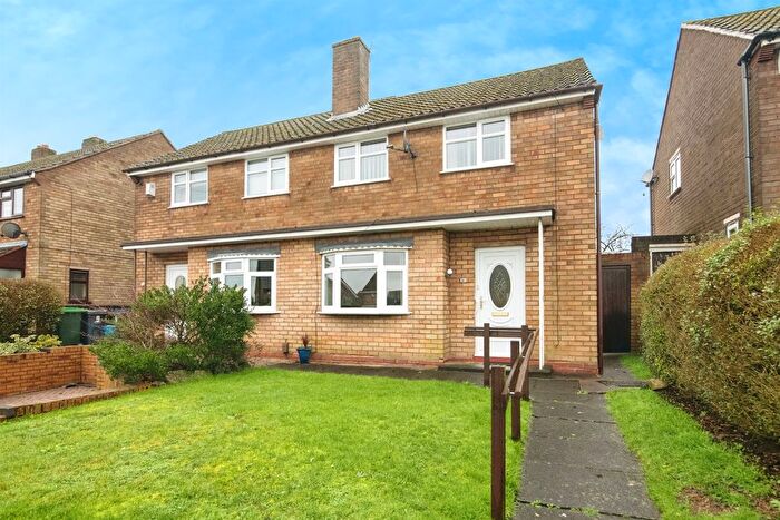 2 Bedroom Semi Detached House For Sale In Tower Rise, Tividale, Oldbury, B69
