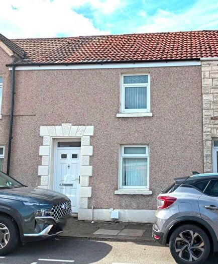 2 Bedroom Terraced House To Rent In Old Castle Road, Llanelli, SA15