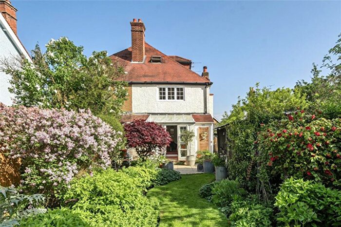 5 Bedroom Semi-Detached House For Sale In Church Walk, Thames Ditton, Surrey, KT7
