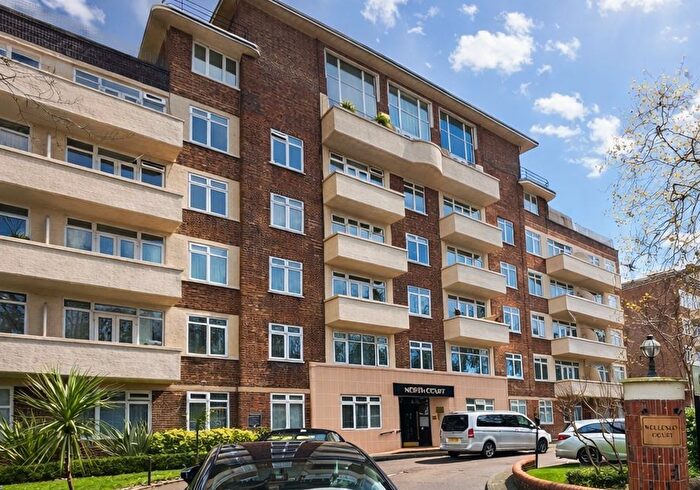 1 Bedroom Flat For Sale In Wellesley Court, Maida Vale, London, W9