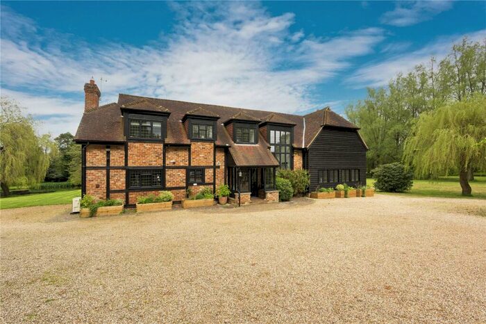 7 Bedroom Equestrian Facility To Rent In Scotts Grove Road, Chobham, Woking, Surrey, GU24