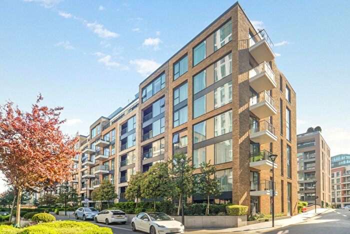 2 Bedroom Flat For Sale In Lockgate Road, Fulham, SW6