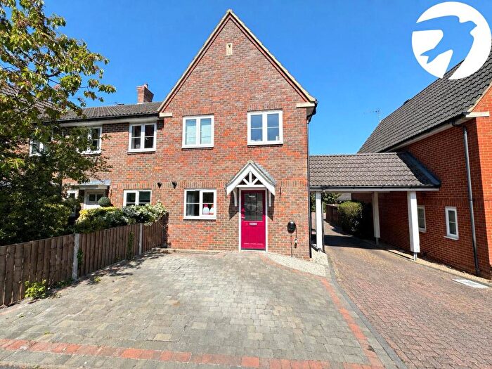 3 Bedroom End Of Terrace House For Sale In Hawthorn Park, Swanley, Kent, BR8