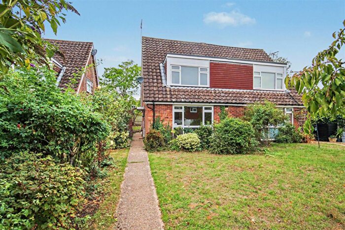 3 Bedroom Semi-Detached House For Sale In Pinchmill Way, Sharnbrook, Bedford, MK44