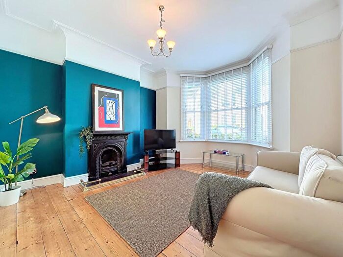 4 Bedroom Terraced House To Rent In Alma Road, Cardiff, CF23