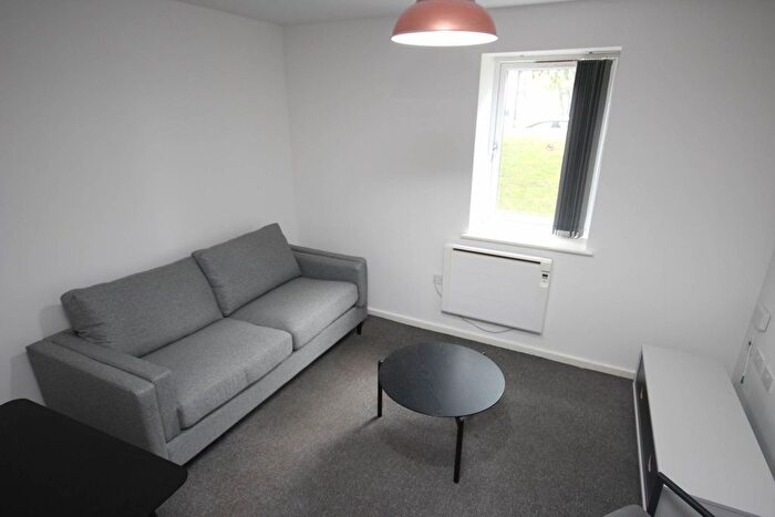 1 Bedroom Flat To Rent In Park Rise, Seymour Grove, Manchester, M16