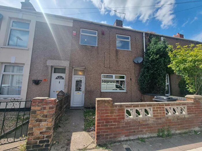 4 Bedroom Terraced House To Rent In Willingham Street, Grimsby, DN32