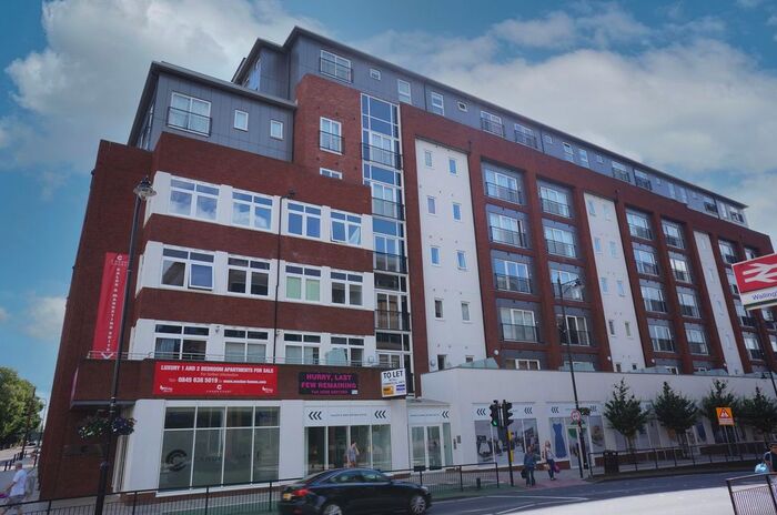 1 Bedroom Flat To Rent In Manor Road, Wallington, Surrey, SM6