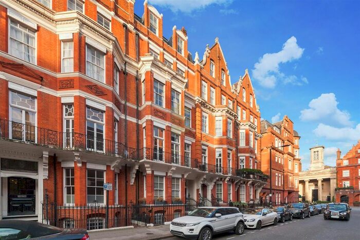 3 Bedroom Flat To Rent In Binney Street, London, W1K