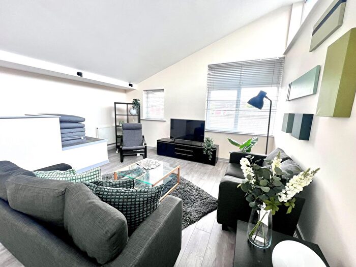 3 Bedroom Property To Rent In Peregrine Street, Manchester, M15