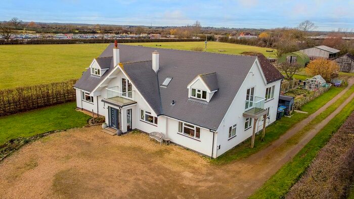 5 Bedroom Detached House For Sale In Shuckburgh Road, Napton On The Hill, Warwickshire, CV47