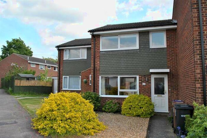 3 Bedroom House To Rent In Tennyson Close, Royston, SG8